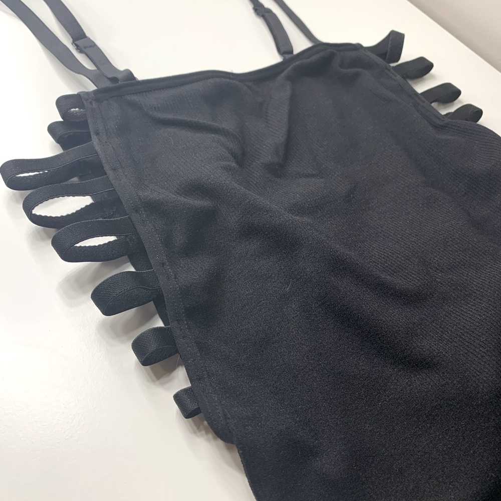 🖤Black Body Suit with Side Cutouts🖤